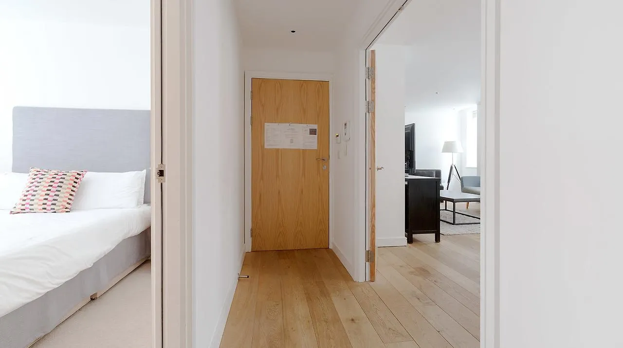 Urban Stay Lovat Lane Apartments London