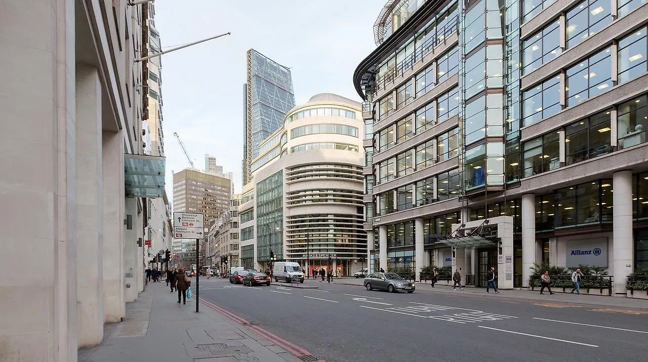 Urban Stay Lovat Lane Apartments London United Kingdom