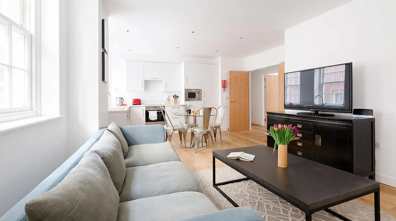 Urban Stay Lovat Lane Apartments London