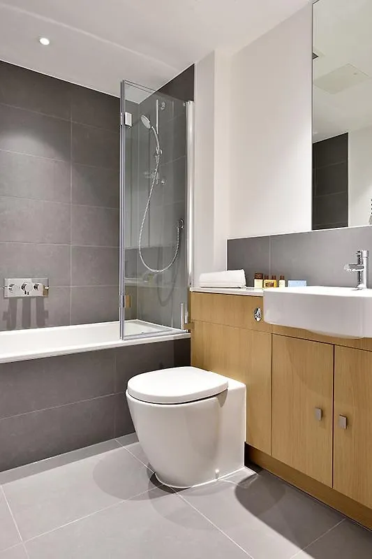 Urban Stay Lovat Lane Apartments London
