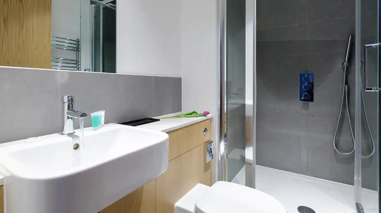 Urban Stay Lovat Lane Apartments London 0*,  United Kingdom